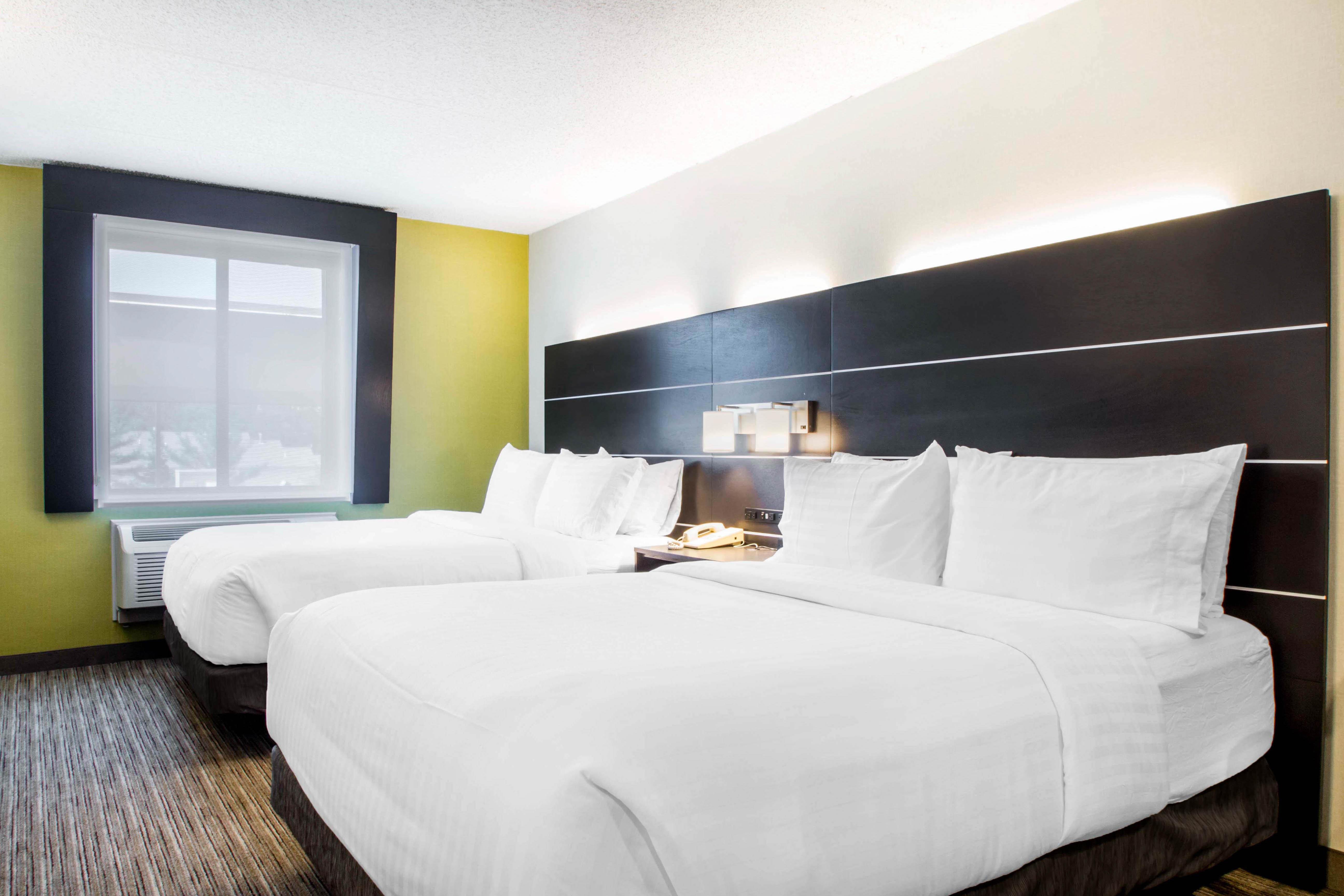 Holiday Inn Express & Suites - Albany Airport - Wolf Road By Ihg Exterior foto
